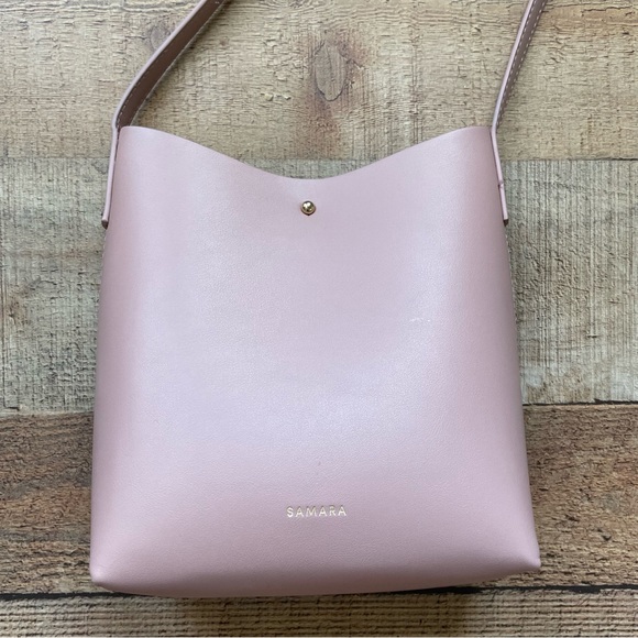 Samara Crossbody Purse Medium Shoulder Bag Peony Pink Vegan Leather NEW - Picture 3 of 10